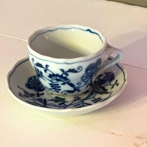Vintage Blue Danube Japanese demitasse cup